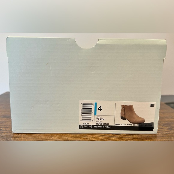 SO Girls Taryn Rosegold Ankle Boots NWT Various Sizes - Picture 3 of 8